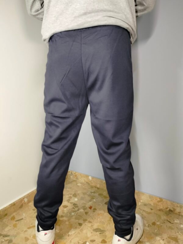 Pantalón Chándal Ligero – Cómodo, Fresco y Siempre a Punto