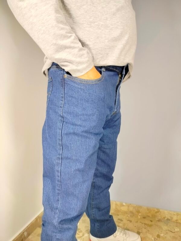 Jeans Clásicos 5 Bolsillos – El Vaquero que Nunca Falla