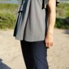 Blusa Lisa Manga Volantes: Ligera, Fresca y con un Toque de Movimiento