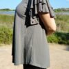 Blusa Lisa Manga Volantes: Ligera, Fresca y con un Toque de Movimiento