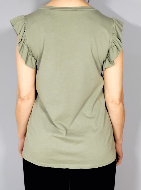 Blusa Perforada de Algodón Sin Mangas – Frescura y Comodidad en Cada Puntada