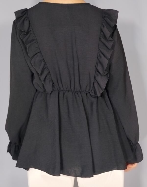 blusa-volantes-813-003 Blusa con Volantes – Ligera, Elegante y con un Toque Sofisticado