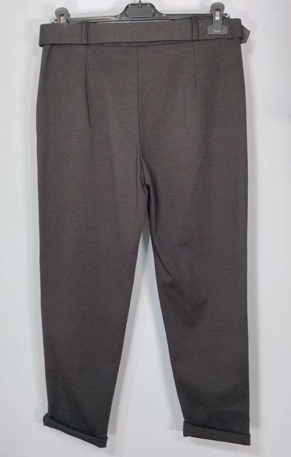 Pantalón de Algodón con Cinturón – Ligero, Elegante y Todo Terreno