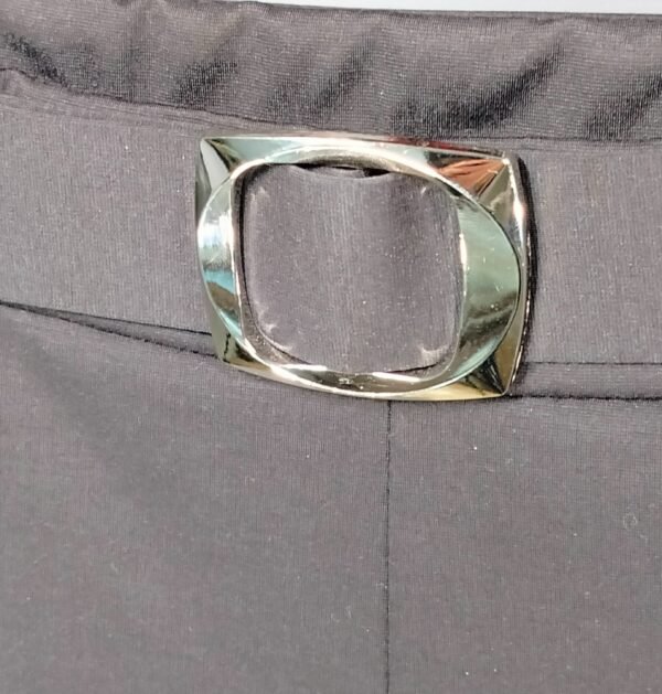 Pantalón de Algodón con Cinturón – Ligero, Elegante y Todo Terreno
