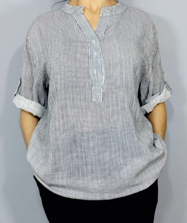 Blusa de Rayas Fina – Ligereza Natural para el Verano
