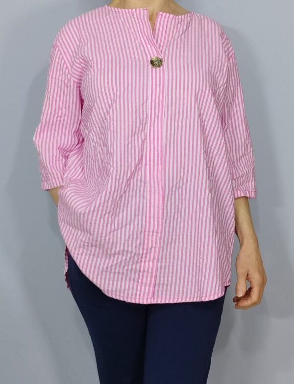 Blusa Rayas Cuello con Botón - Ligereza y Estilo