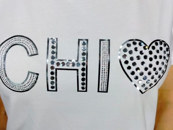 Camiseta Chilove – Con un Toque Brillante