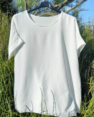 Blusa Pedrería - Cuello Caja & Brillo Sutil