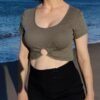 Top Anilla - Corte Ajustado & Toque Especial