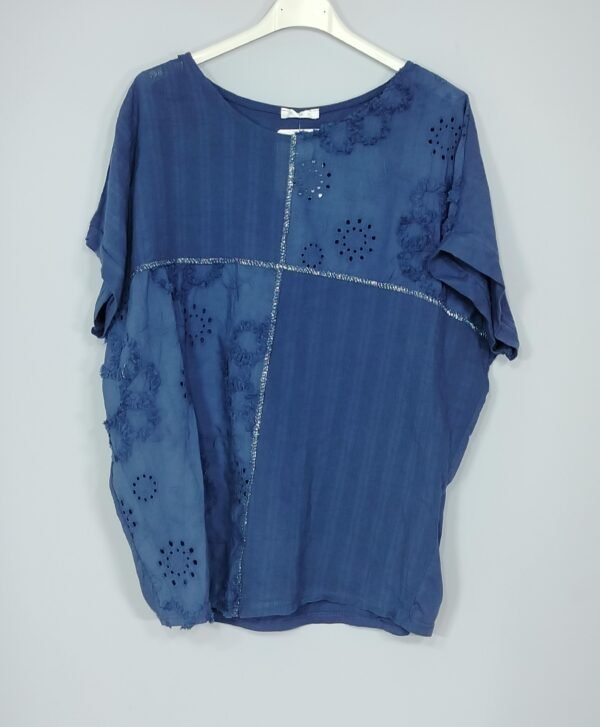 Blusa Perforada - Detalles Lurex y Frescura Italiana
