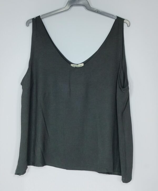 Blusa Tirantes Nacional – Ligereza Fresca Hecha en España