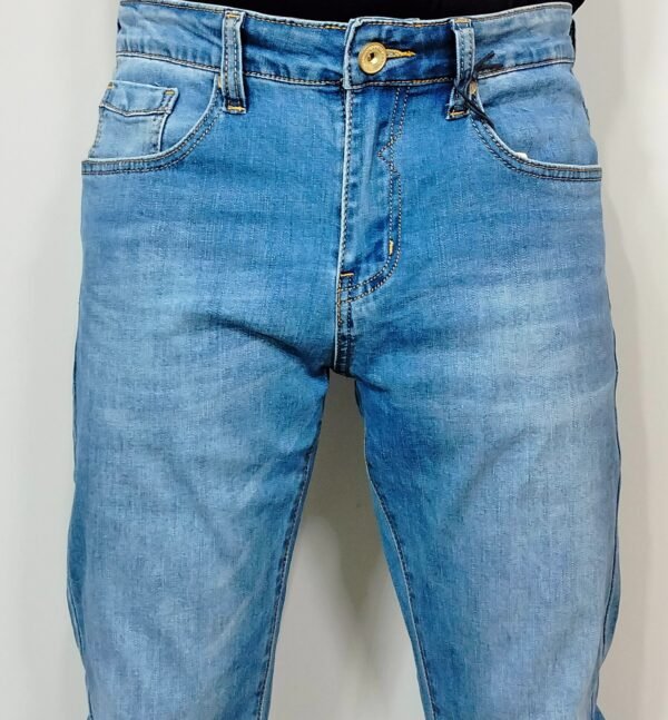 Pantalón Vaquero Used – Corte Ajustado & Lavado Desgastado