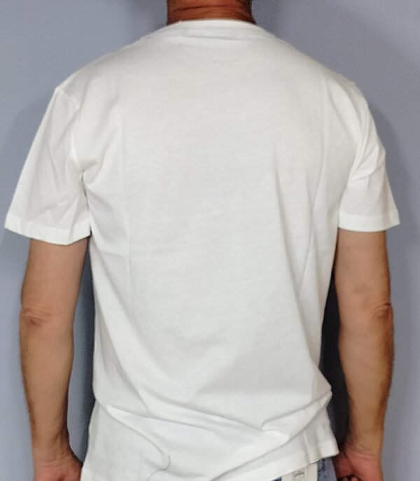 camiseta-lifestlye_dt-114-BLANCO-002 Camiseta Lifestyle – Corte Suelto & Estampado de Verano