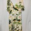 Vestido Floral Largo – Cuello Cruzado & Manga Acampanada