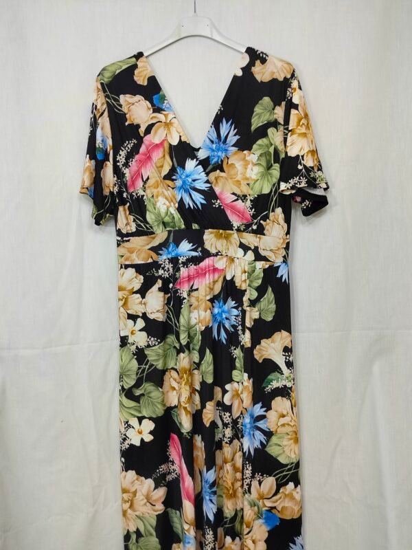 Vestido Floral Largo – Cuello Cruzado & Manga Acampanada