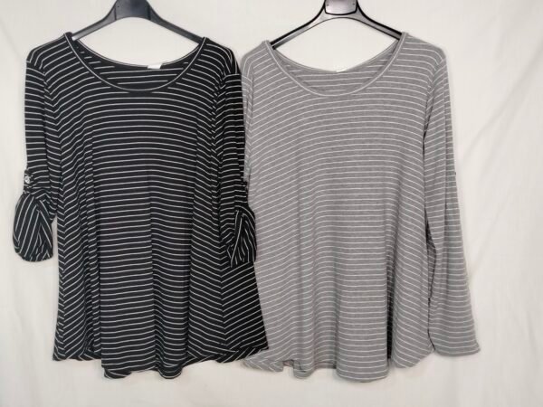 oplus_0 Blusa de Rayas – Cuello Caja con Manga Convertible