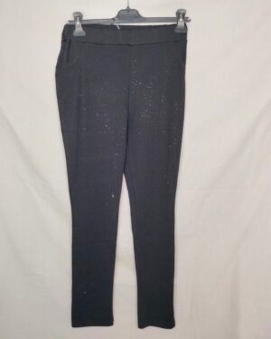 oplus_32 Pantalón Brillo – Pedrería y Corte Recto