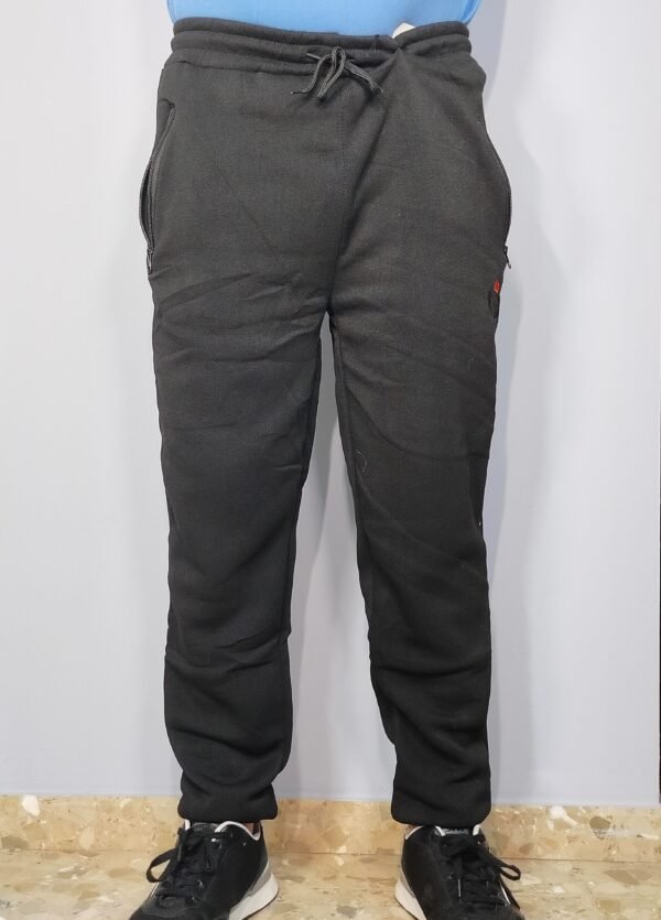 chandal-9066-pantalon-chandal-con-felpa-NEGRO-01 Pantalón Chándal con Felpa – Cálido y Versátil