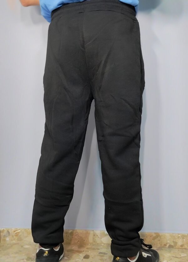 chandal-9066-pantalon-chandal-con-felpa-NEGRO-03 Pantalón Chándal con Felpa – Cálido y Versátil