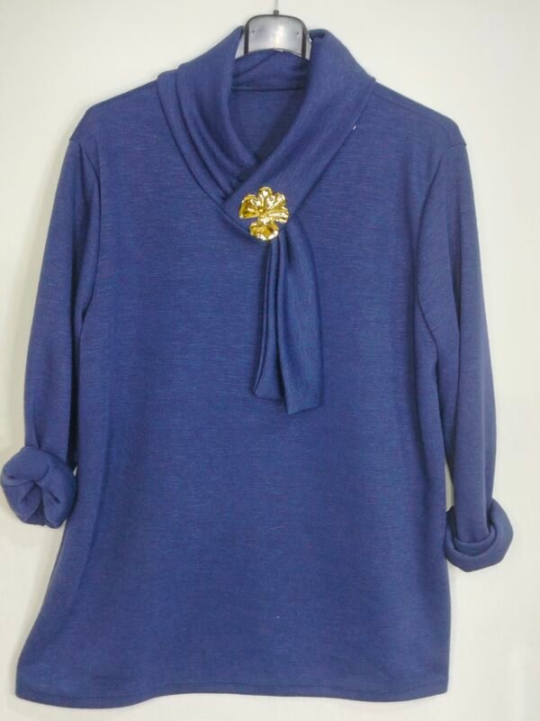 Blusa Cuello Cruzado – Energía & Estilo