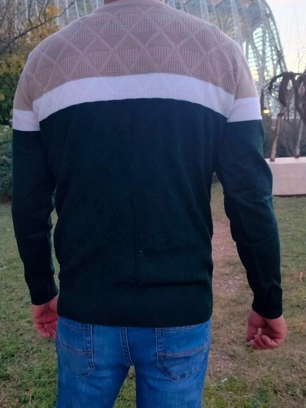 Suéter Rombos – Calidez Elegante