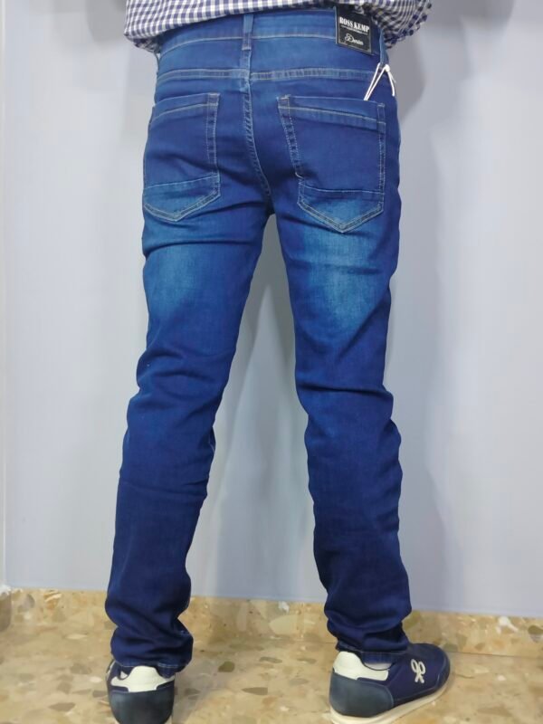 oplus_32 Pantalón Vaquero Used de Invierno — Comodidad que Acompaña tu Rutina