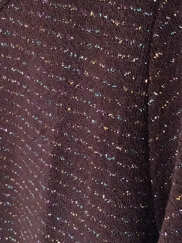 Suéter Cuello Caja con Hilo Plata