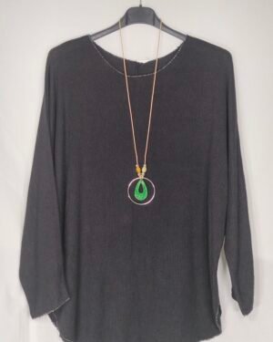 Suéter Lurex con Cuello Plata + Collar — Estilo que Ilumina el Invierno