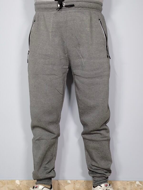 Pantalón Chándal Felpado – Comodidad para el Invierno Real