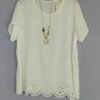 oplus_34 Blusa Perforada Italiana – Frescura Elegante