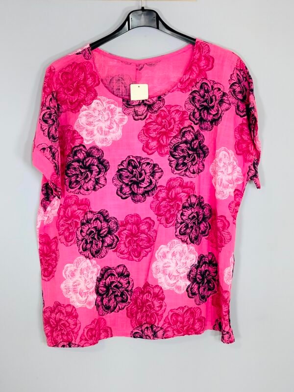 oplus_34 Blusa Floral de Algodón – Frescura Italiana que Realza tu Estilo
