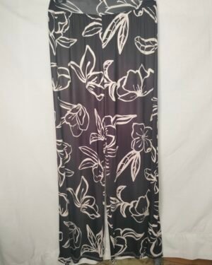 oplus_34 Pantalón Estampado Elástico – Elegancia que Sigue tu Ritmo