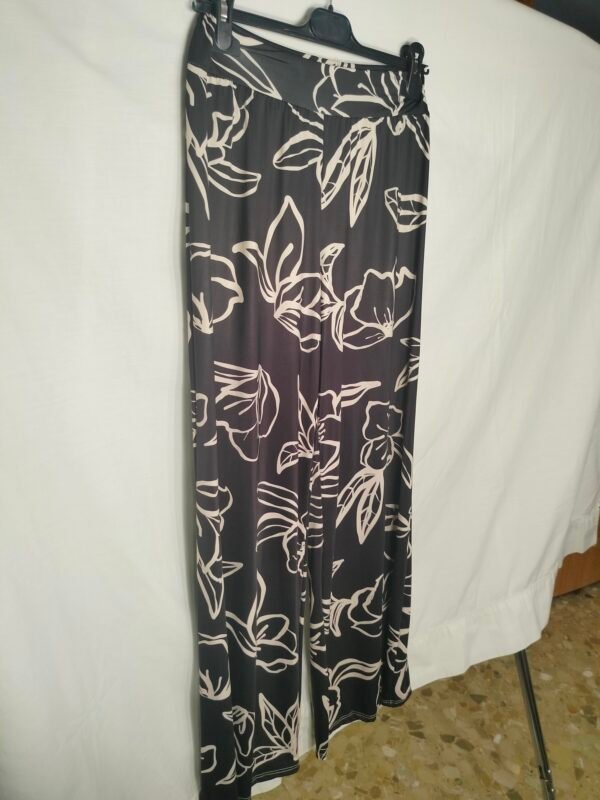 Pantalón Estampado Elástico – Elegancia que Sigue tu Ritmo