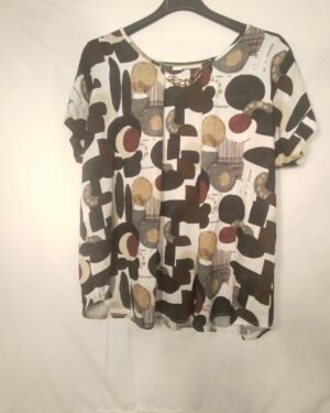 Blusa Estampada Eslabones – Elegancia Fresca para Días que No Paran