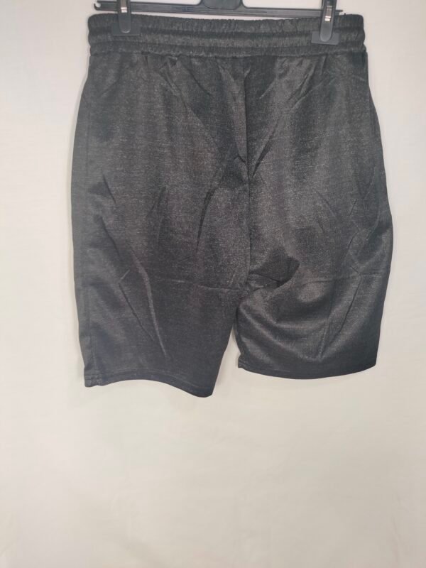 oplus_34 Pantalón Corto Deportivo – Comodidad Total para Días en Movimiento