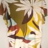 Blusa Estampada con Cordón – Elegancia Fresca para Días sin Pausa