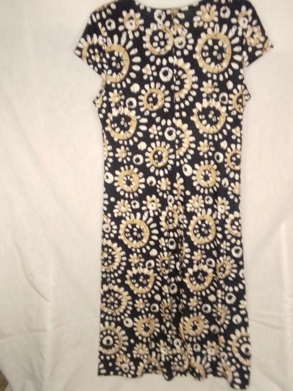 Vestido Estampado - Elegancia Fresca para Días que No Paran