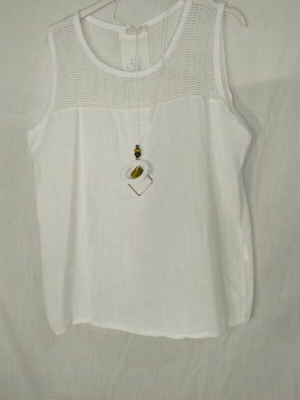 Blusa Rejilla Natural - Frescura Elegante para Días Intensos