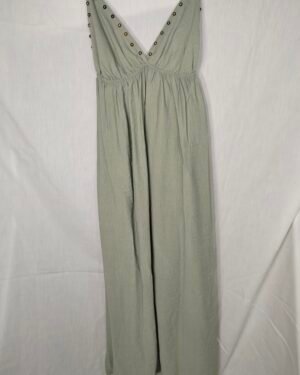 Vestido Fresco de Verano con Tachuelas y Tirante Adaptable