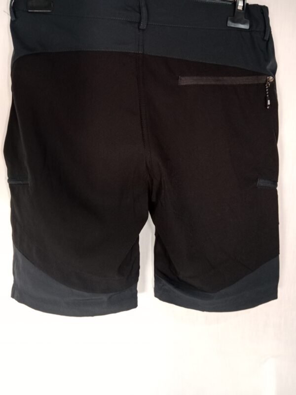 Pantalón Corto de Montaña – Con membrana transpirable
