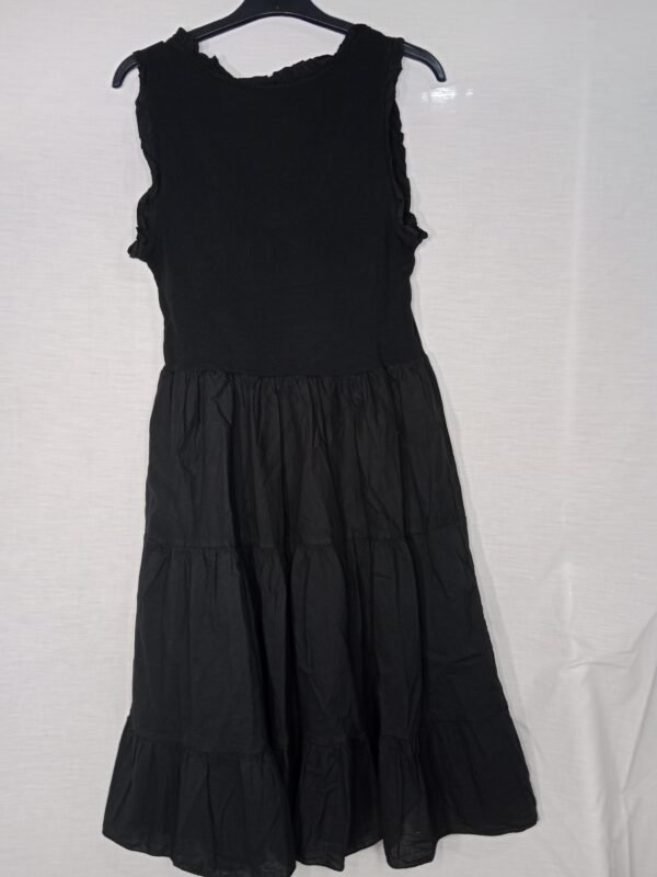 Vestido Tirante Canalé – Elegancia cómoda durante todo el día