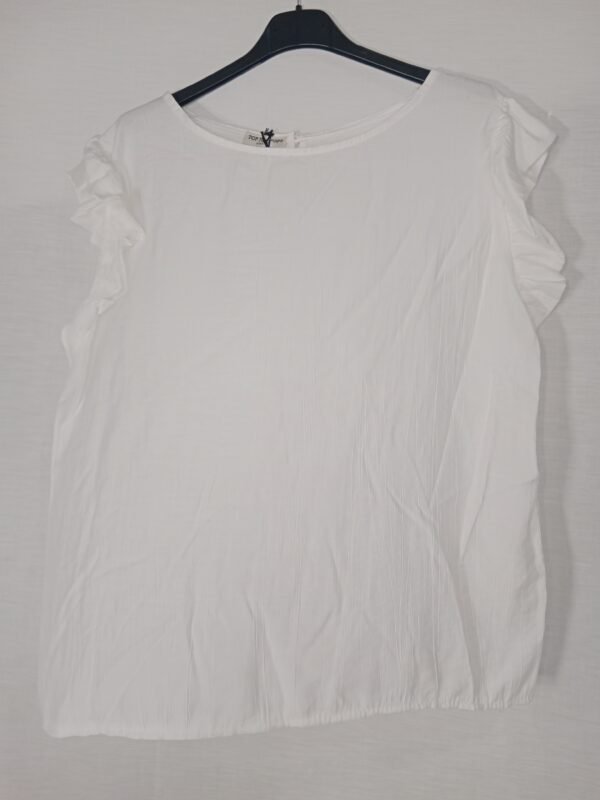 Blusa Volantes Cuello Caja – Que te acompaña durante todo el día