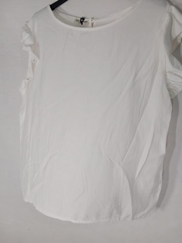 Blusa Volantes Cuello Caja – Que te acompaña durante todo el día