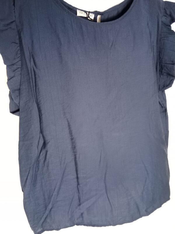 Blusa Volantes Cuello Caja – Que te acompaña durante todo el día
