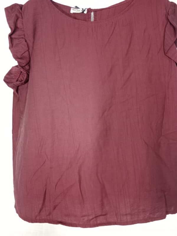 Blusa Volantes Cuello Caja – Que te acompaña durante todo el día