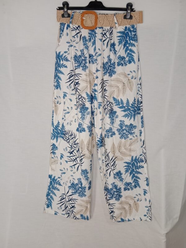 Pantalón Estampado Hojas Azul – Frescura que te acompaña todo el día