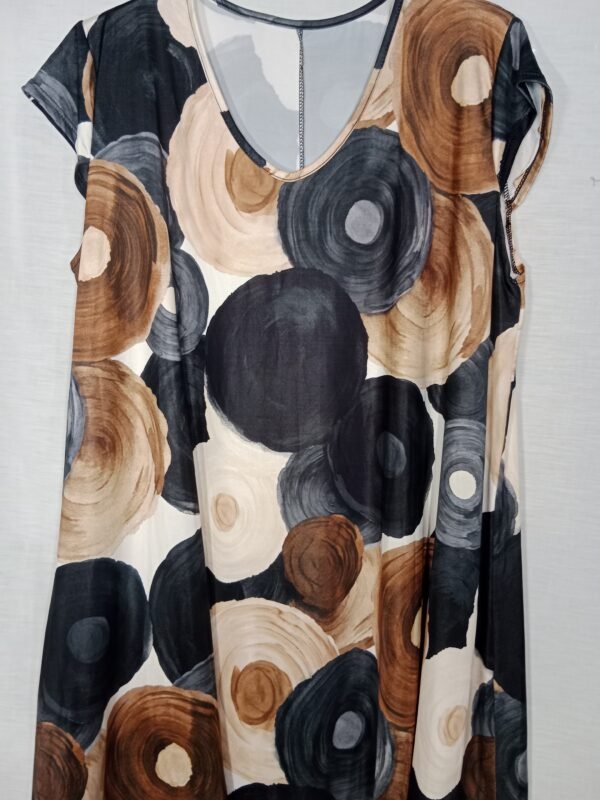 Vestido Estampado de Esferas – Comodidad para los días que no paran