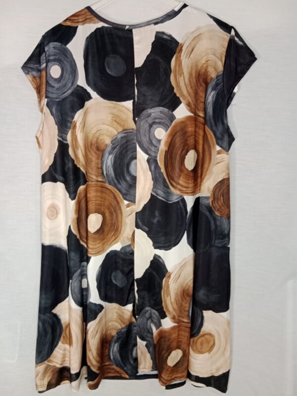 Vestido Estampado de Esferas – Comodidad para los días que no paran