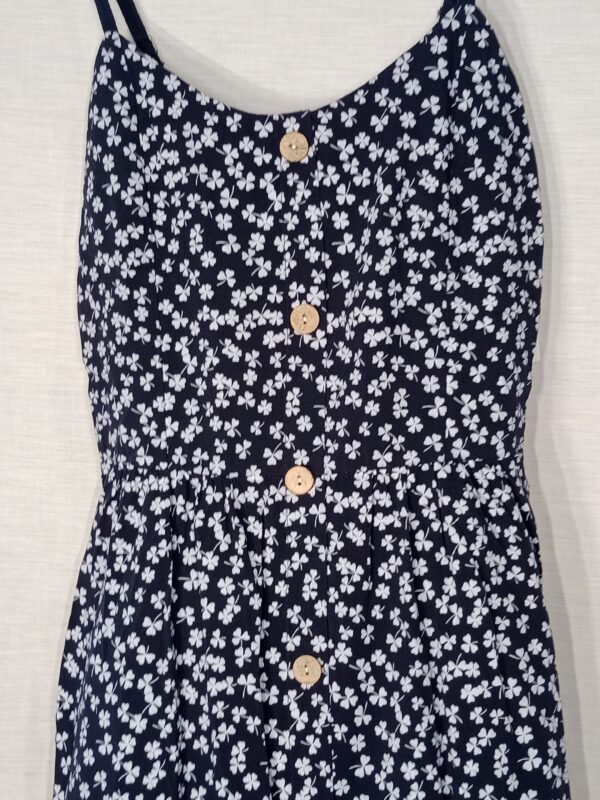 Vestido Estampado con Botones – Frescura para tus días más largos