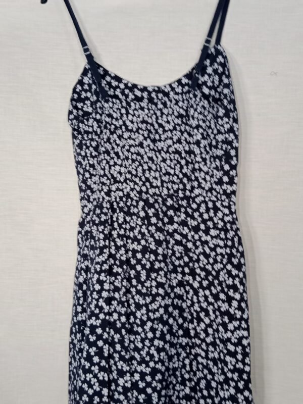Vestido Estampado con Botones – Frescura para tus días más largos